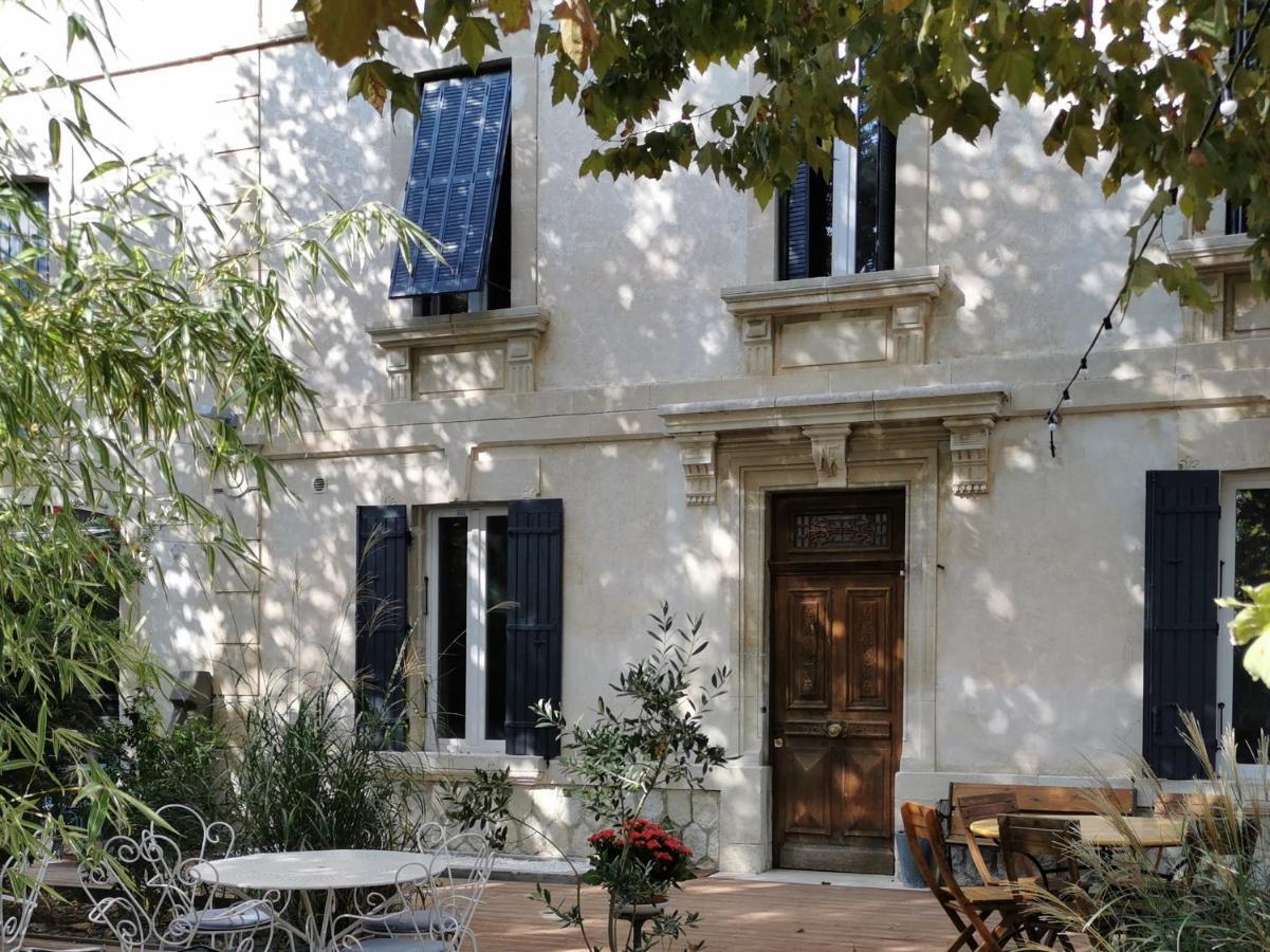 Maison D' Alys Entre Luberon Et Alpilles Cabannes Экстерьер фото